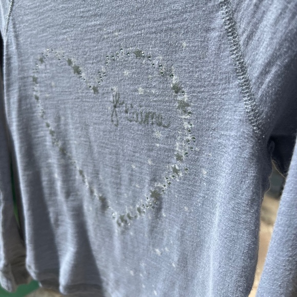 GAP Kids "Je t'aime" Shirt - Picture 3 of 16